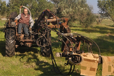 Çanakkale'li Mucit, İcat Ettiği Makinayla?