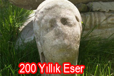 Tarlasından Tarihi Eser Çıktı