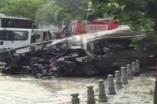 İstanbul’un Kalbinde Polis Otobüsüne Bombalı Saldırı, Yaralılar Var