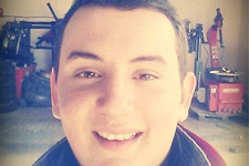 Sohbet Ederken Aniden Yere Düştü Ve Öldü!