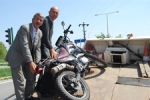  - Motosikletli Kazada Uçarak Yaralandı